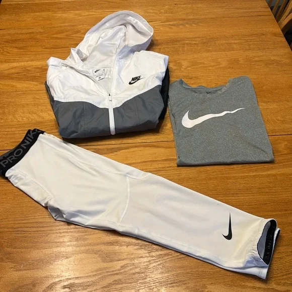 Nike Kids White Athletic Leggings with Black Swoosh - Picture 3 of 10